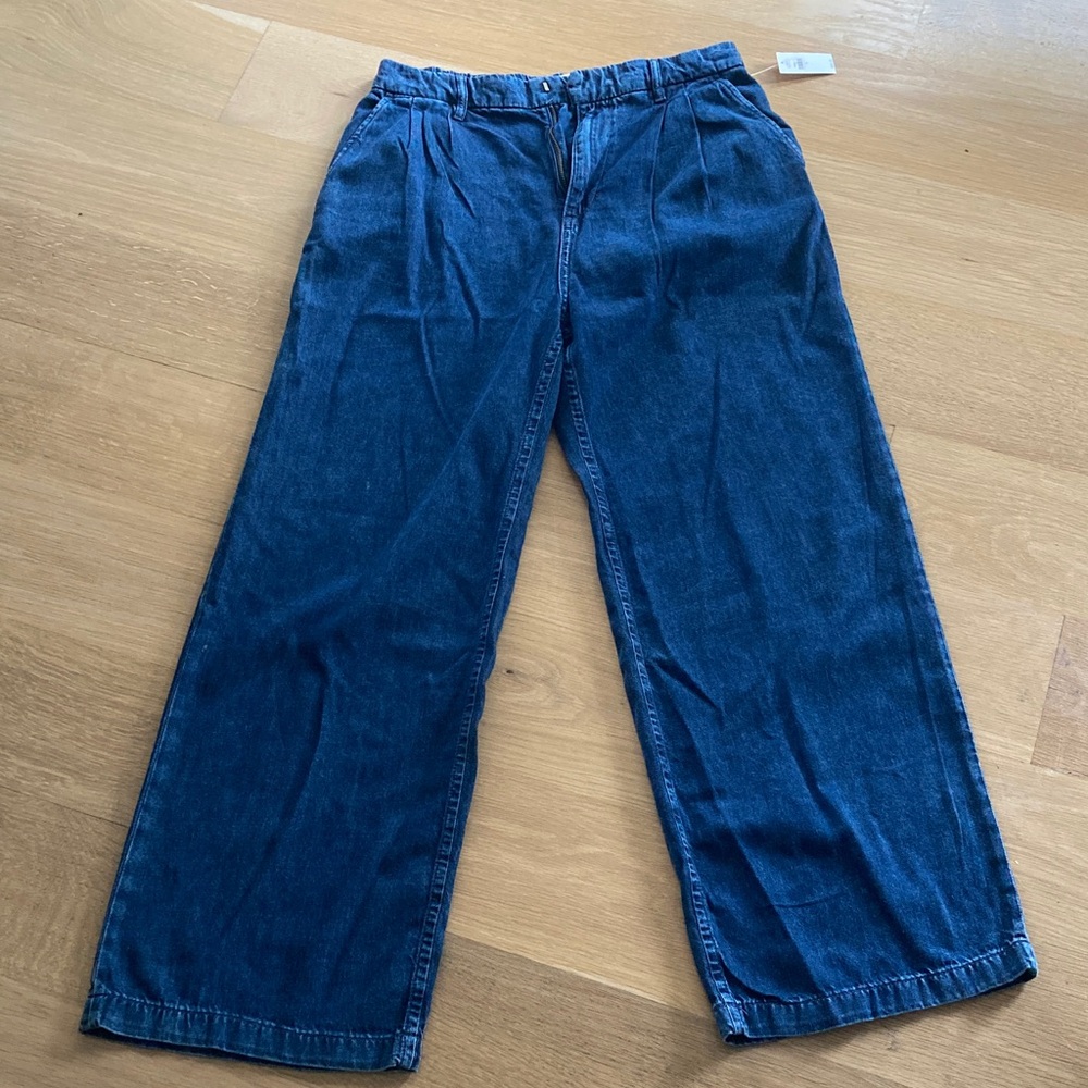 GAP trouser style wide leg jean size 8R
